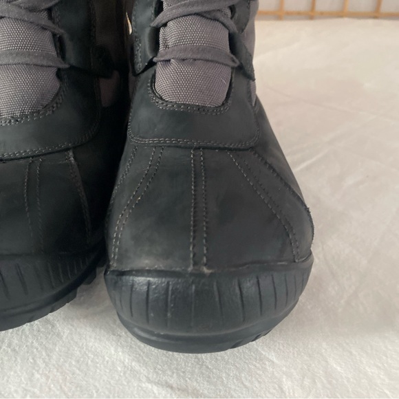 Timberland Primaloft Women's Black Leather and Gray Winter Boots - Picture 13 of 14